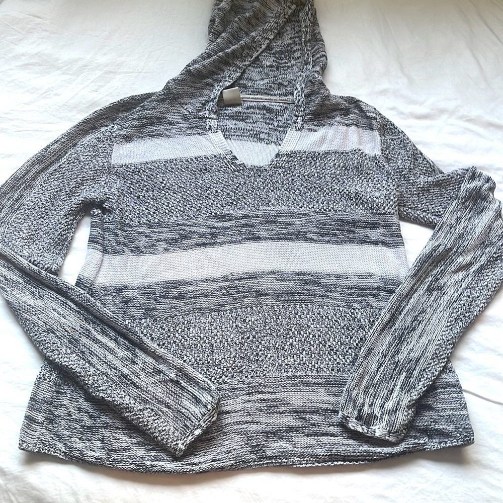 Roxy hooded sweater black and white XL